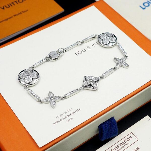 replica,repliche,fake,1:1,earrings,bracelet,ring,jewelry Bracciale Louis Vuitton con diamanti presbiopia (903C)