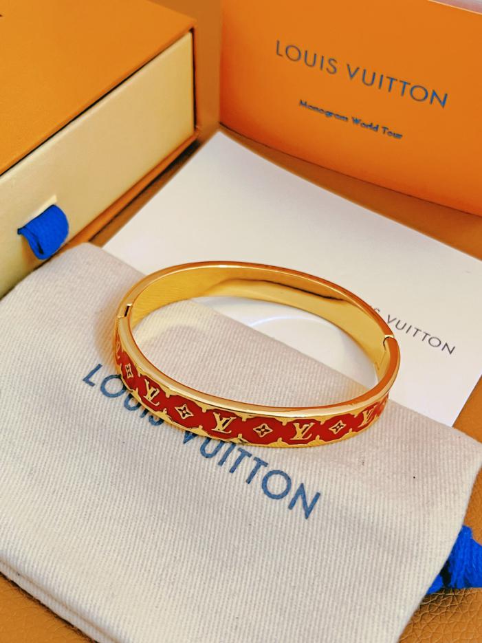 replica,repliche,fake,1:1,earrings,bracelet,ring,jewelry Bracciale Louis Vuitton Nanogram smaltato (FB2F) replica,repliche,fake,1:1,earrings,bracelet,ring,jewelry Bracciale Louis Vuitton Nanogram smaltato (FB2F)