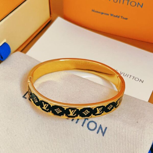 replica,repliche,fake,1:1,earrings,bracelet,ring,jewelry Bracciale Louis Vuitton Nanogram smaltato (2844)