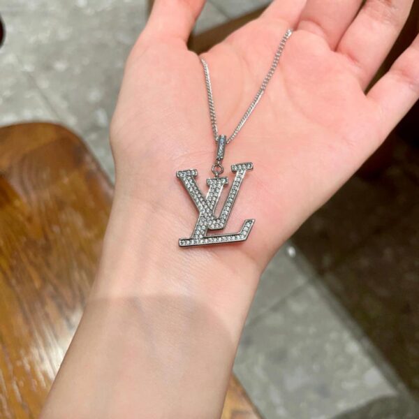 replica,repliche,fake,1:1,earrings,bracelet,ring,jewelry Collana Louis Vuitton (5E15)