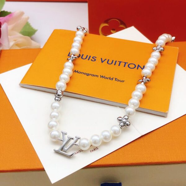 replica,repliche,fake,1:1,earrings,bracelet,ring,jewelry Ultima collana di perle di Louuis Vuitton (D6BB)