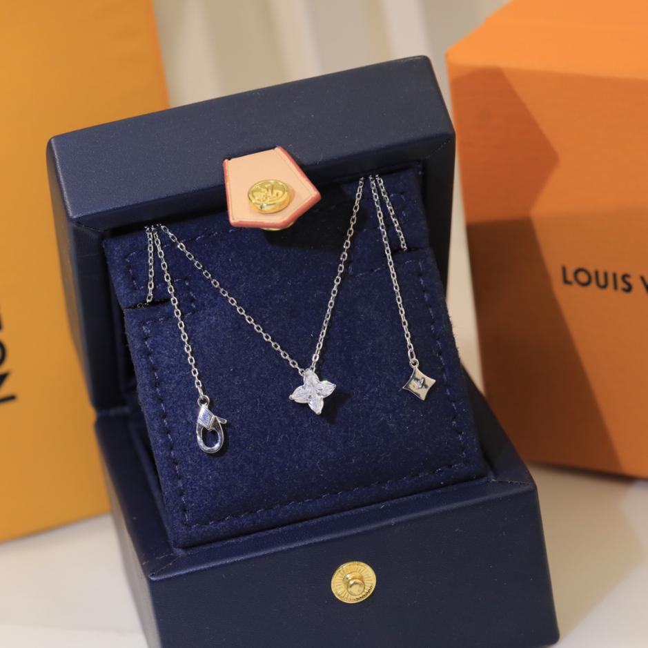 replica,repliche,fake,1:1,earrings,bracelet,ring,jewelry Collana Louis Vuitton (8CAB) replica,repliche,fake,1:1,earrings,bracelet,ring,jewelry Collana Louis Vuitton (8CAB)