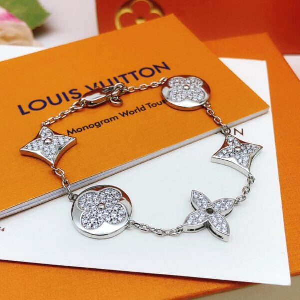 replica,repliche,fake,1:1,earrings,bracelet,ring,jewelry Ultimo braccialetto per presbiopia in argento di Louuis Vuitton (AF50)