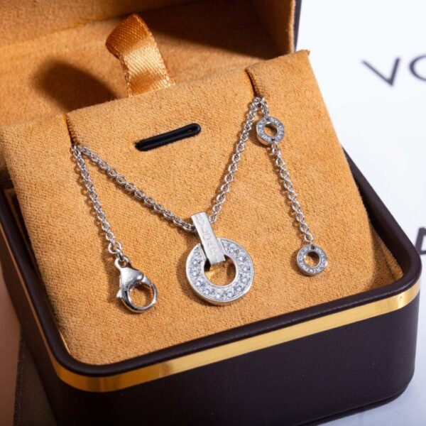 replica,repliche,fake,1:1,earrings,bracelet,ring,jewelry Moneta Bulgari in argento sterling BV in rame piena di collana di diamanti (F3B2)