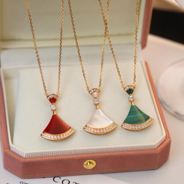 replica,repliche,fake,1:1,earrings,bracelet,ring,jewelry Collana Bulgari Grande Fan Divas Dream Series (863A)