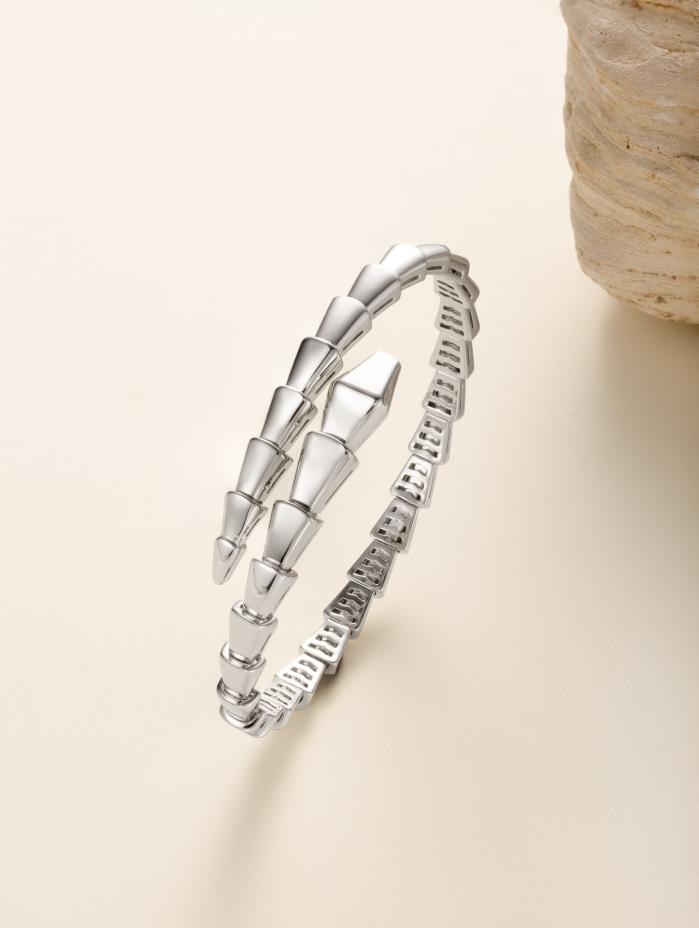 replica,repliche,fake,1:1,earrings,bracelet,ring,jewelry Bracciale serpente stretch Bvlgari senza diamanti (738D) replica,repliche,fake,1:1,earrings,bracelet,ring,jewelry Bracciale serpente stretch Bvlgari senza diamanti (738D)