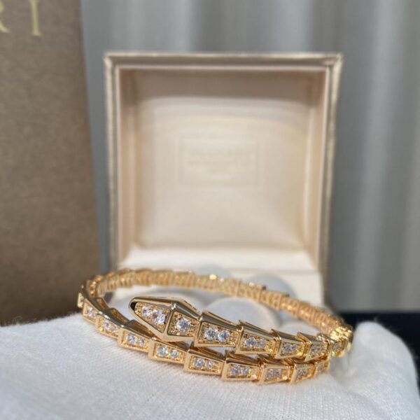 replica,repliche,fake,1:1,earrings,bracelet,ring,jewelry Classico bracciale a forma di serpente di Bvlgari Baojia (296D)