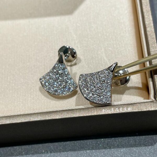 replica,repliche,fake,1:1,earrings,bracelet,ring,jewelry Orecchini Bvlgari Diva’s Dream piccoli diamanti pieni (75E2)