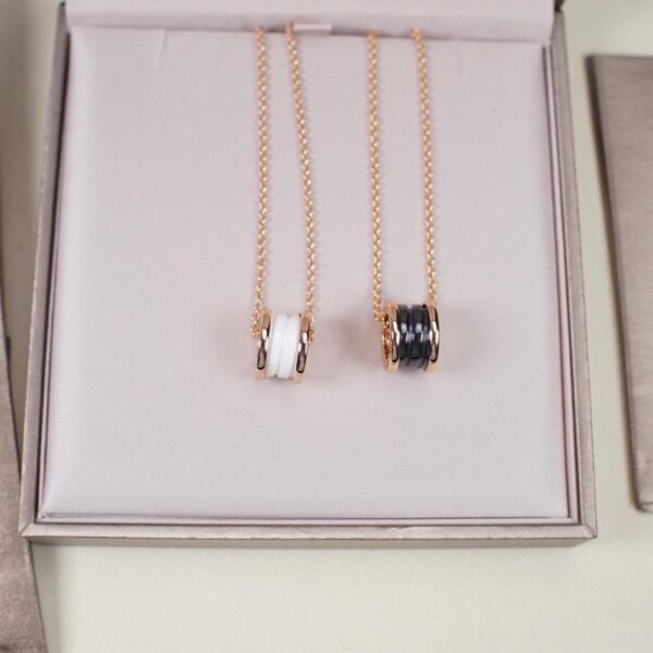 replica,repliche,fake,1:1,earrings,bracelet,ring,jewelry Collana in ceramica Bvlgari B-Zero (9E5C)