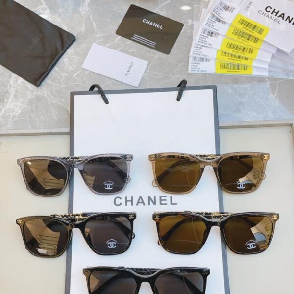 CHANEL nuovi occhiali da sole MODELLO CH0771