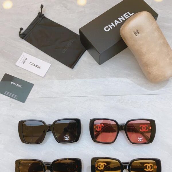 CHANEL nuovi occhiali da sole MODELLO 5541