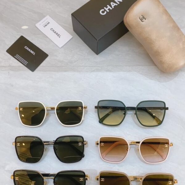CHANEL nuovi occhiali da sole MODELLO CH7403