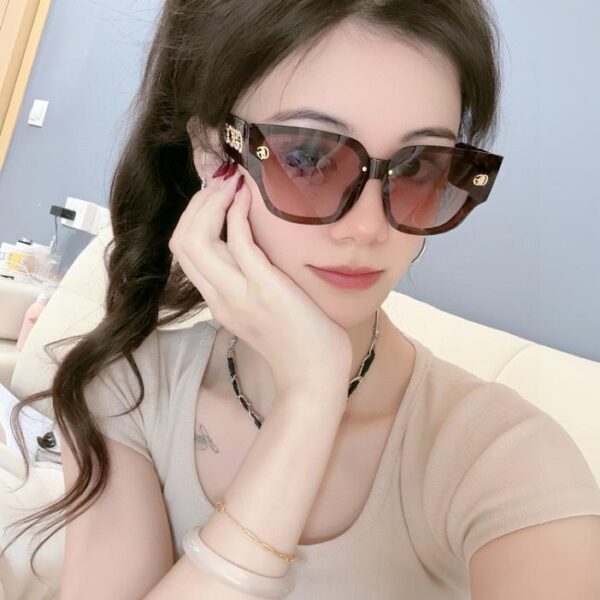 replica,repliche,fake,1:1,earrings,bracelet,ring,jewelry 【GUCCI】Occhiali da sole alla moda con montatura quadrata