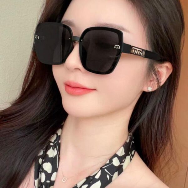 replica,repliche,fake,1:1,earrings,bracelet,ring,jewelry 【Miu Miu】 🕶. Lenti polarizzate in resina Polaroid montatura TR90, leggere e comode da indossare (A8B5)