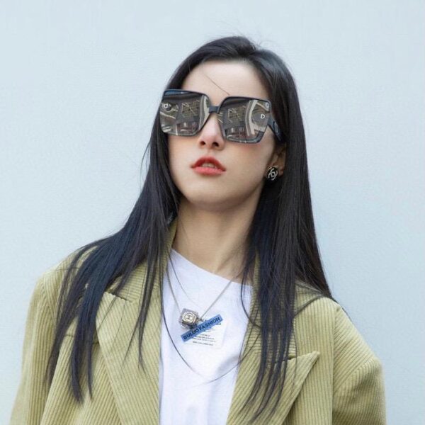 Occhiali da sole polarizzati DIOR con montatura quadrata alla moda