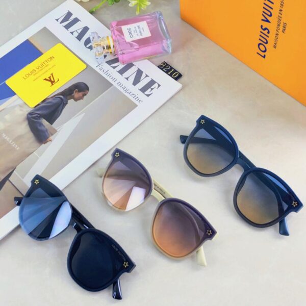 replica,repliche,fake,1:1,earrings,bracelet,ring,jewelry Occhiali da sole Louis Vuitton con montatura grande