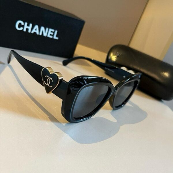 replica,repliche,fake,1:1,earrings,bracelet,ring,jewelry Occhiali da sole Chanel🕶️