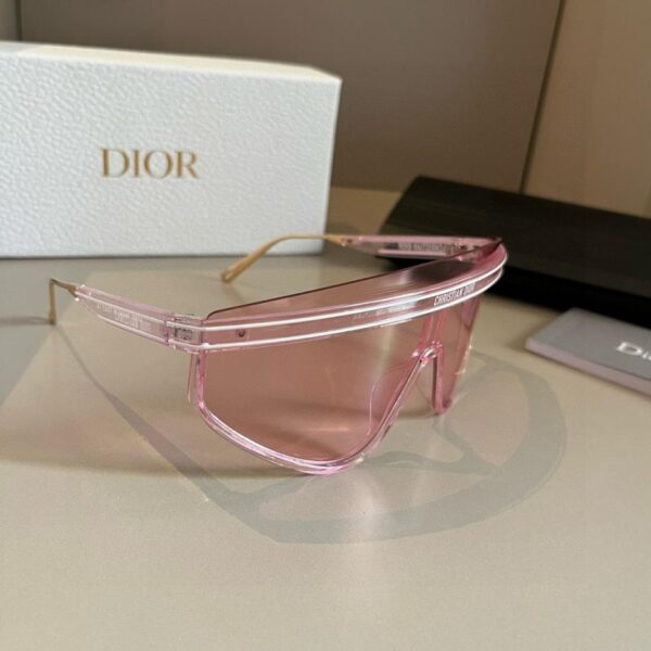 replica,repliche,fake,1:1,earrings,bracelet,ring,jewelry Occhiali da sole Dior DIORCLUB M2