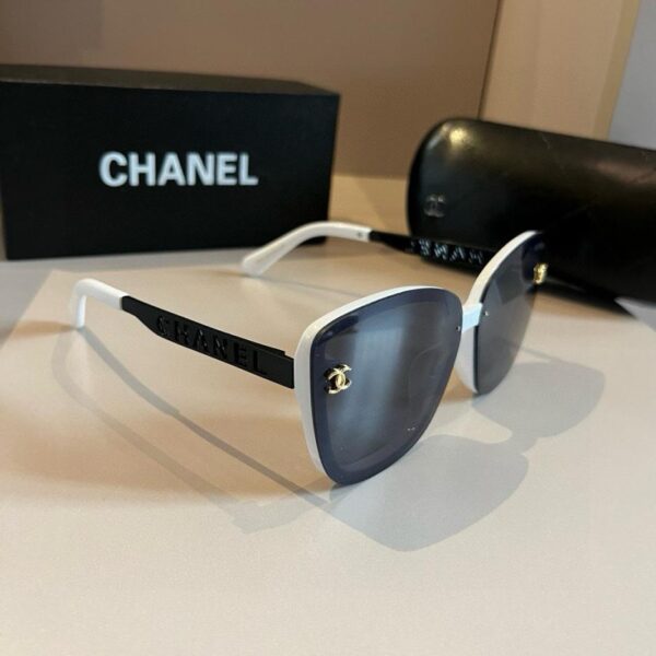 replica,repliche,fake,1:1,earrings,bracelet,ring,jewelry Occhiali da sole stile signora Chanel