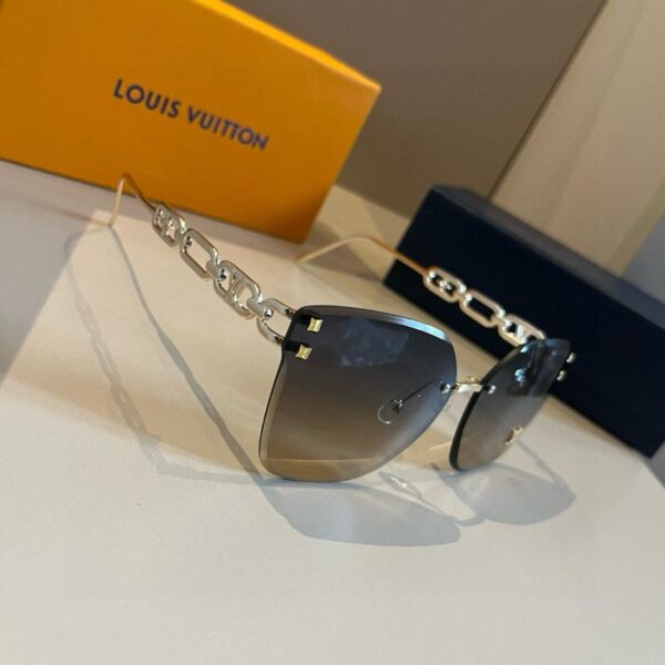 replica,repliche,fake,1:1,earrings,bracelet,ring,jewelry Occhiali da sole Louis Vuitton