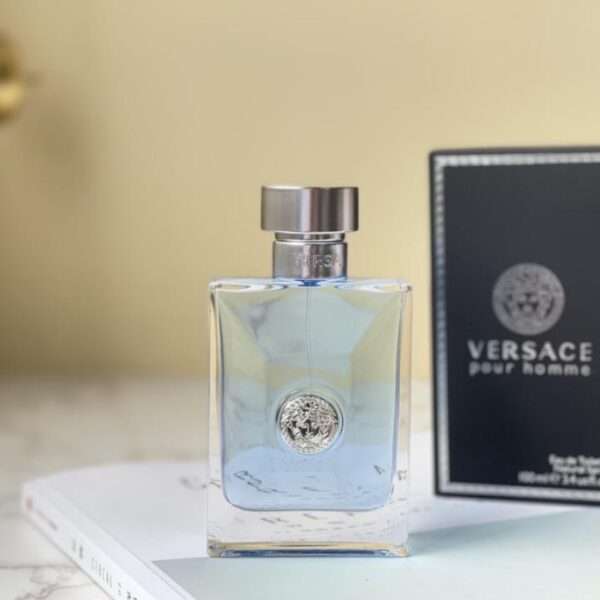 Versace ｜La "Fragranza delle Donne che Uccidono" 100ml (5DD7)