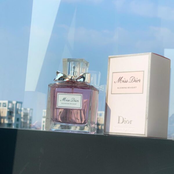 replica,repliche,fake,1:1,earrings,bracelet,ring,jewelry Dior Sweetheart Eau de Toilette 100 ml (C3C6)