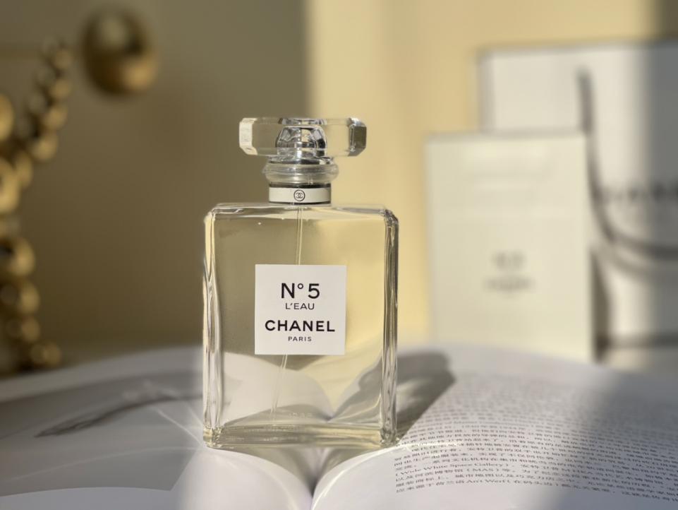 replica,repliche,fake,1:1,earrings,bracelet,ring,jewelry Chanel N°5-Acqua Dolce 100ml(D8E0) replica,repliche,fake,1:1,earrings,bracelet,ring,jewelry Chanel N°5-Acqua Dolce 100ml(D8E0)