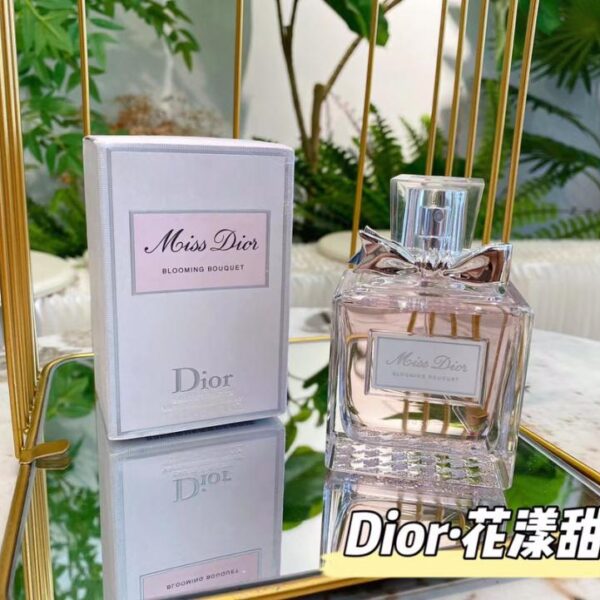 replica,repliche,fake,1:1,earrings,bracelet,ring,jewelry Profumo Dior Miss Floral Sweetheart Eau de Parfum (AB16)