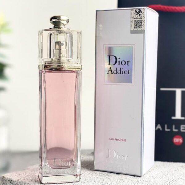 replica,repliche,fake,1:1,earrings,bracelet,ring,jewelry Dior Pink Charm Eau de Parfum 100 ml Fragranza floreale fruttata (29BB)