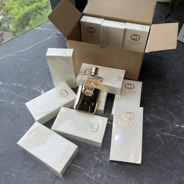 replica,repliche,fake,1:1,earrings,bracelet,ring,jewelry Specifiche della fragranza Gucci Guilty Love 90ml (ECFF)