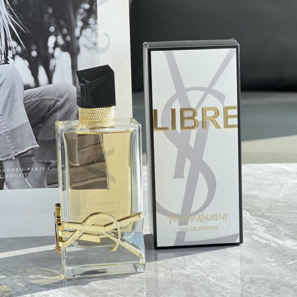 replica,repliche,fake,1:1,earrings,bracelet,ring,jewelry Profumo YSL (60 d.C.)