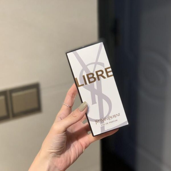 Acqua libera del bosco di pioppi 𝟗𝟎𝐌𝐋 ️(9613)