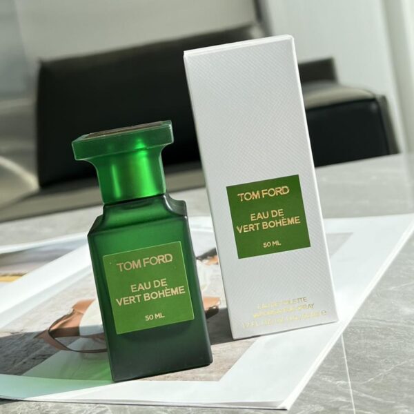 replica,repliche,fake,1:1,earrings,bracelet,ring,jewelry Tom Ford Green Time Vert