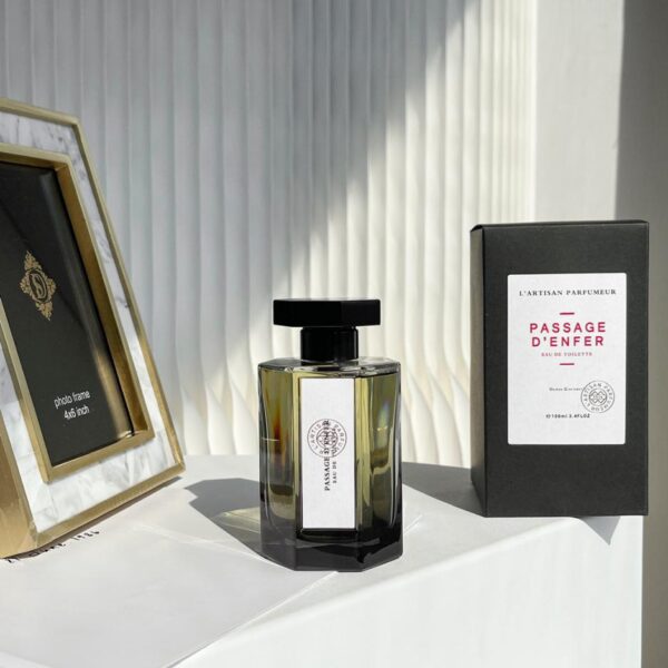 L'Artisan Parfumeur Passage d'Enfer 1999