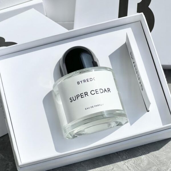 Byredo Super Cedar Premium Fragranza legnosa