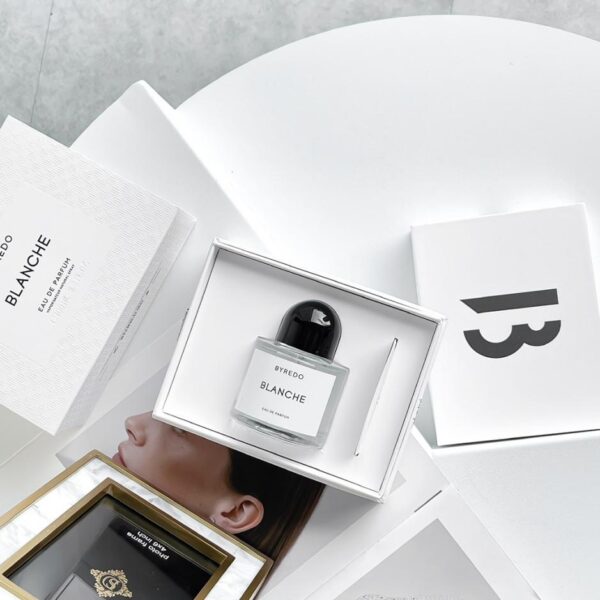 Byredo romanticismo bianco Byredo Blanche | (4391)