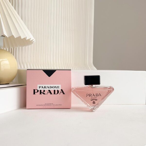 Profumo Prada(C8B0)