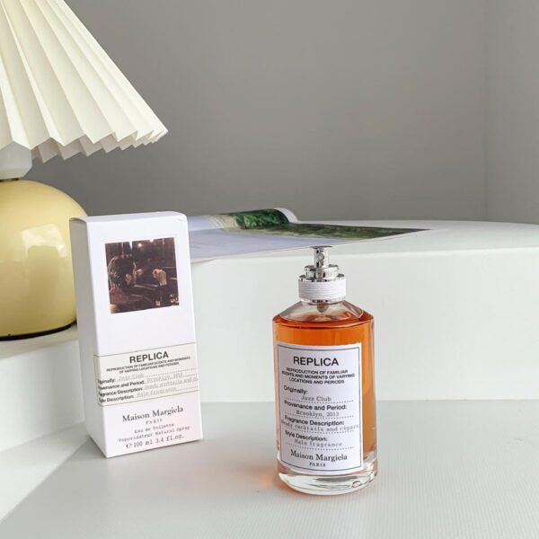 Maison Margiela Jazz Lounge (EC8B)