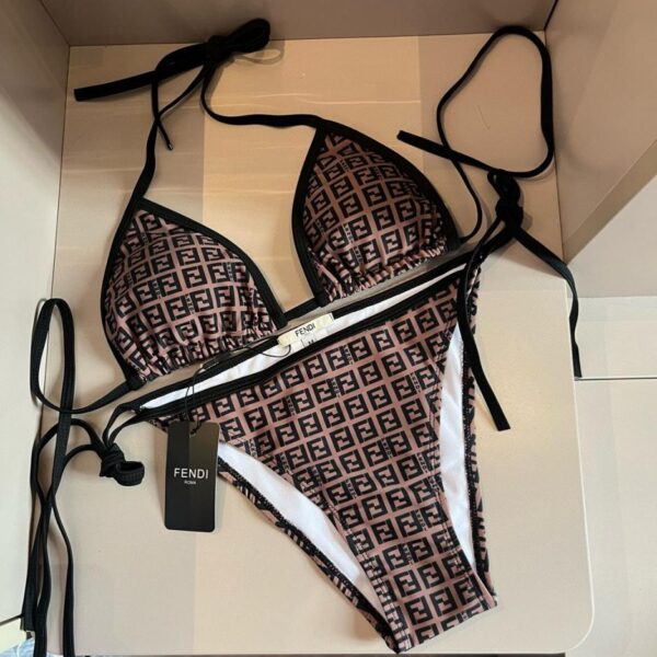 replica,repliche,fake,1:1,earrings,bracelet,ring,jewelry Fendi nuovo bikini stampato️