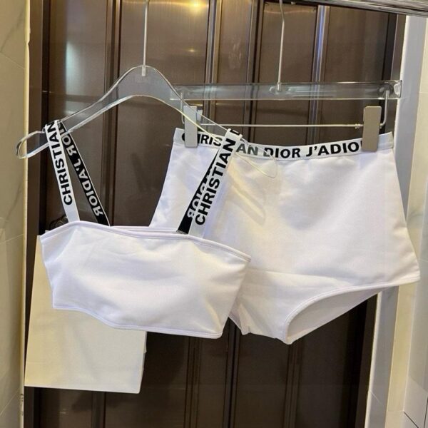 replica,repliche,fake,1:1,earrings,bracelet,ring,jewelry Il top del costume da bagno separato Dior è fantastico
