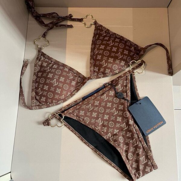 replica,repliche,fake,1:1,earrings,bracelet,ring,jewelry Il bikini Louis Vuitton separa il costume da bagno