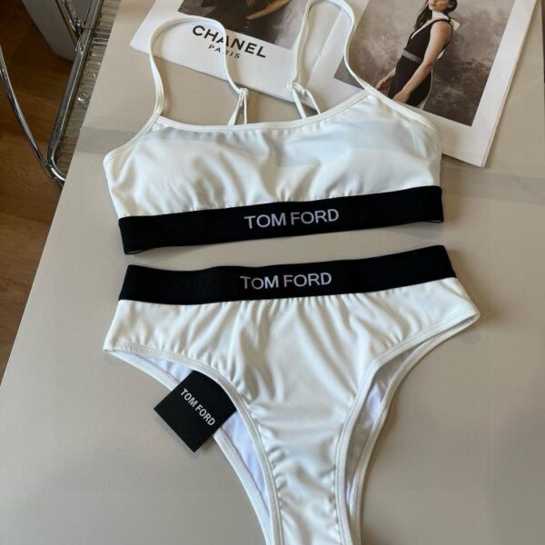 replica,repliche,fake,1:1,earrings,bracelet,ring,jewelry TOMFORD Nuovo costume da bagno con medaglia bikini Canotta Triangolo Leggings Costume da bagno separato