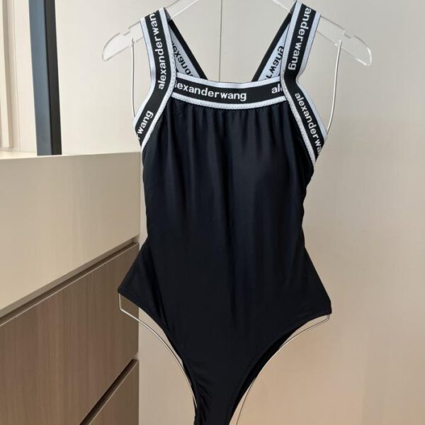 replica,repliche,fake,1:1,earrings,bracelet,ring,jewelry Nuovo costume da bagno bikini di Alexander Wang