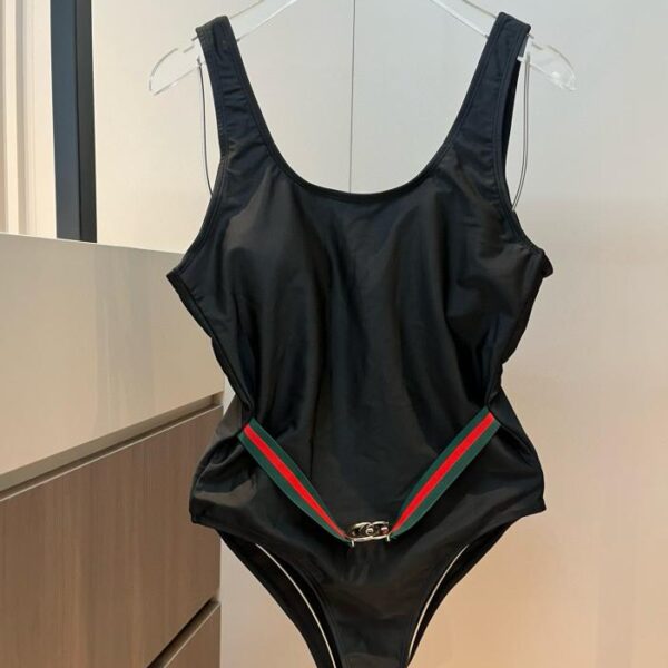 replica,repliche,fake,1:1,earrings,bracelet,ring,jewelry Gucci nuovo costume intero bikini