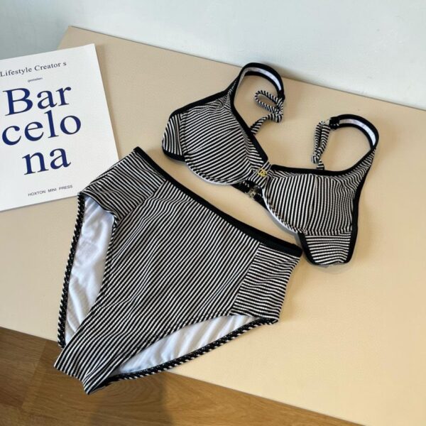 replica,repliche,fake,1:1,earrings,bracelet,ring,jewelry Chanel separa il bikini
