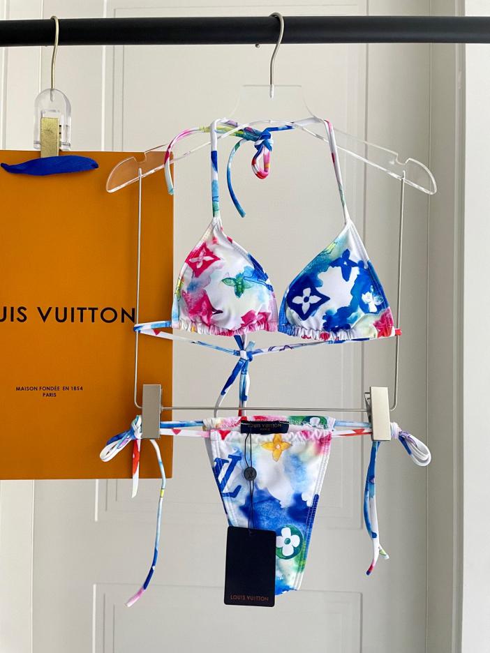 replica,repliche,fake,1:1,earrings,bracelet,ring,jewelry Il nuovo bikini di Louis Vuitton replica,repliche,fake,1:1,earrings,bracelet,ring,jewelry Il nuovo bikini di Louis Vuitton