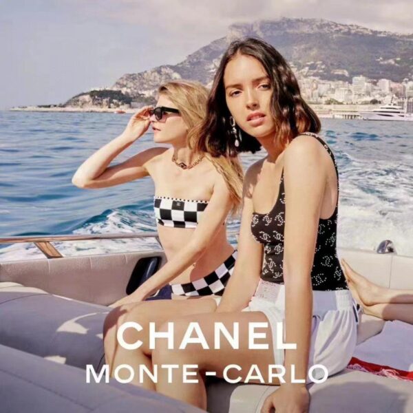 replica,repliche,fake,1:1,earrings,bracelet,ring,jewelry Costumi da bagno stampati Chanel adatti a varie scene