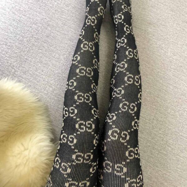[Una scatola per scatola] Collant GUCCI lavorato a maglia GG
