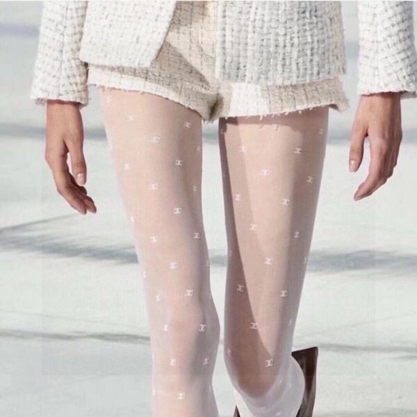 [Un paio in una scatola] Collant CHANEL calze floccate con decorazioni classiche a lettere