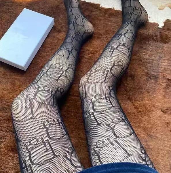 (1 paio in una scatola) Calze a rete Dior con lettera D grande (cintura in vita con logo)